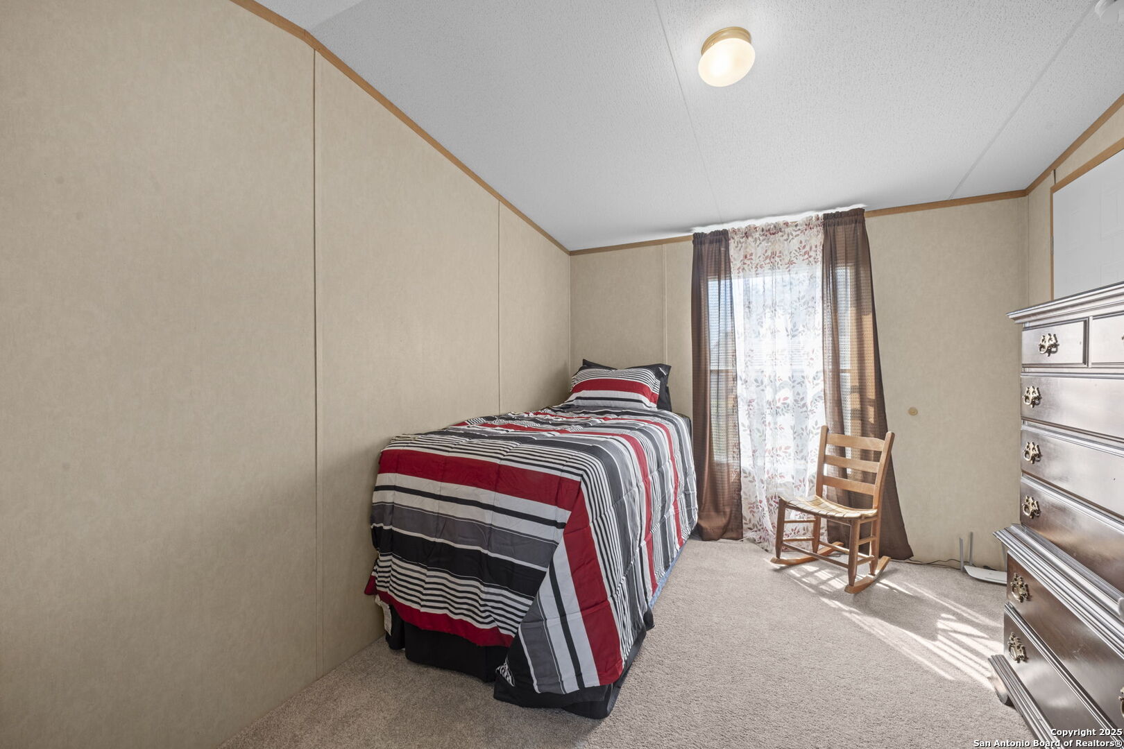 820 Forest View Blanco TX 78606