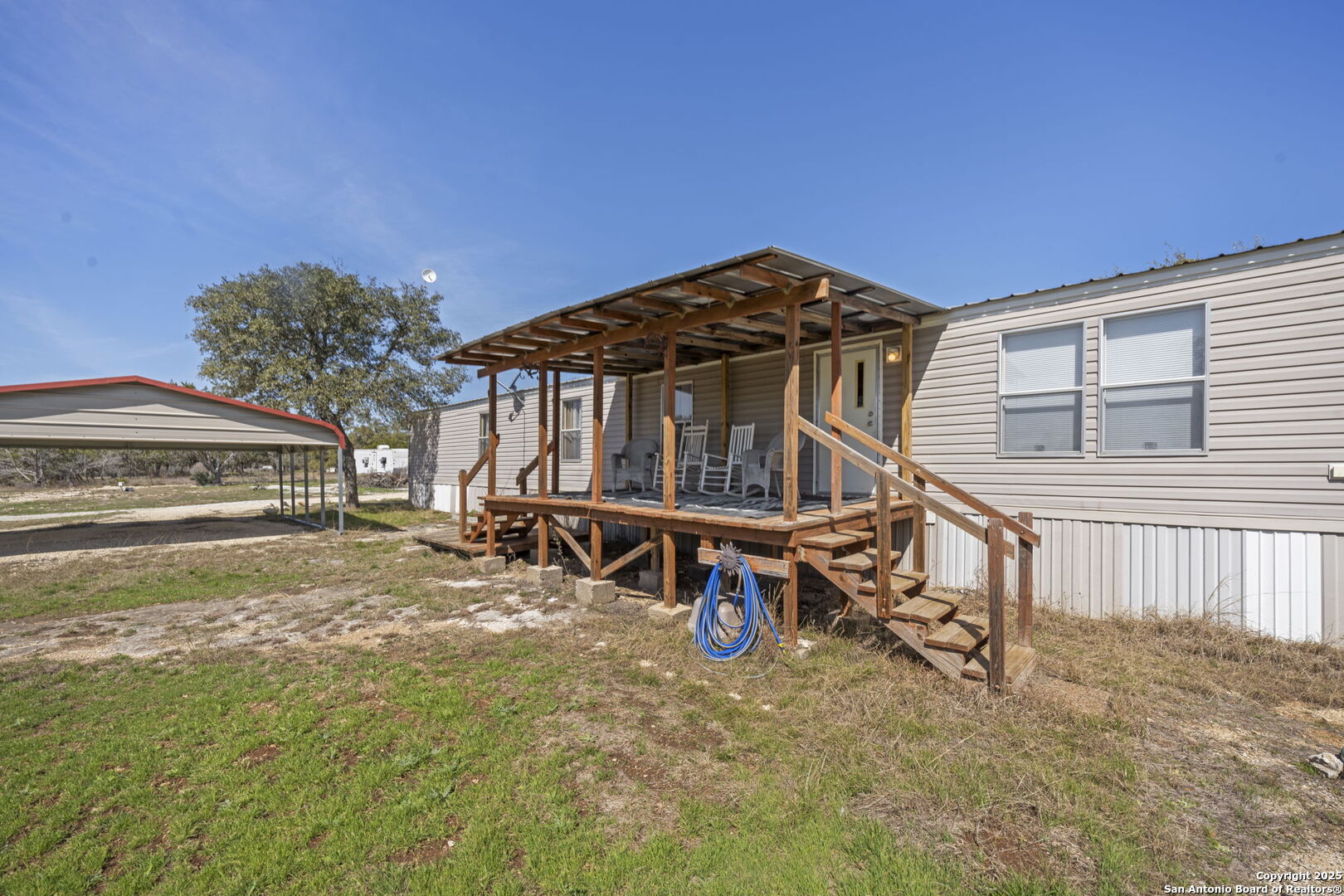 820 Forest View Blanco TX 78606