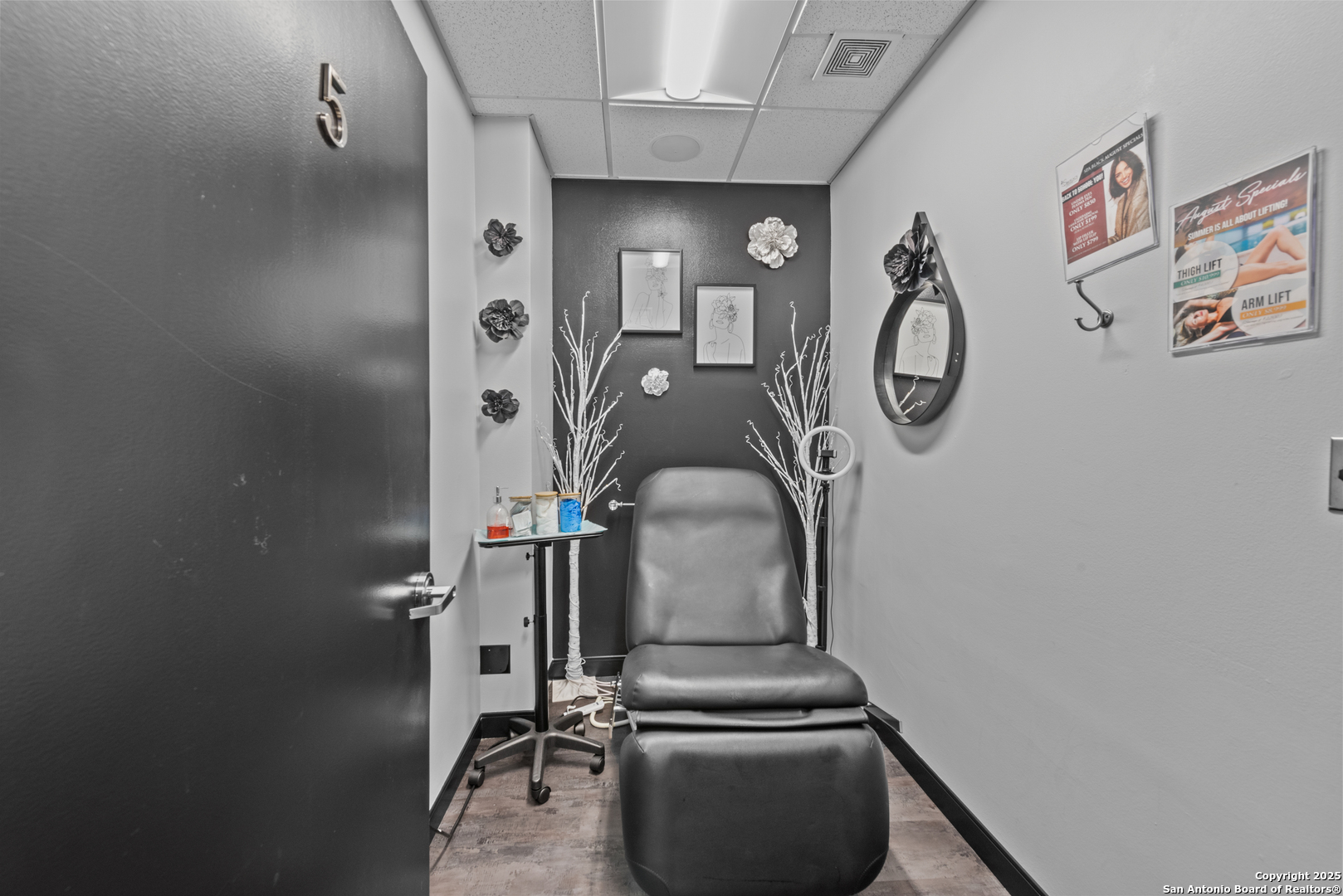 7272 Wurzbach San Antonio TX 78240