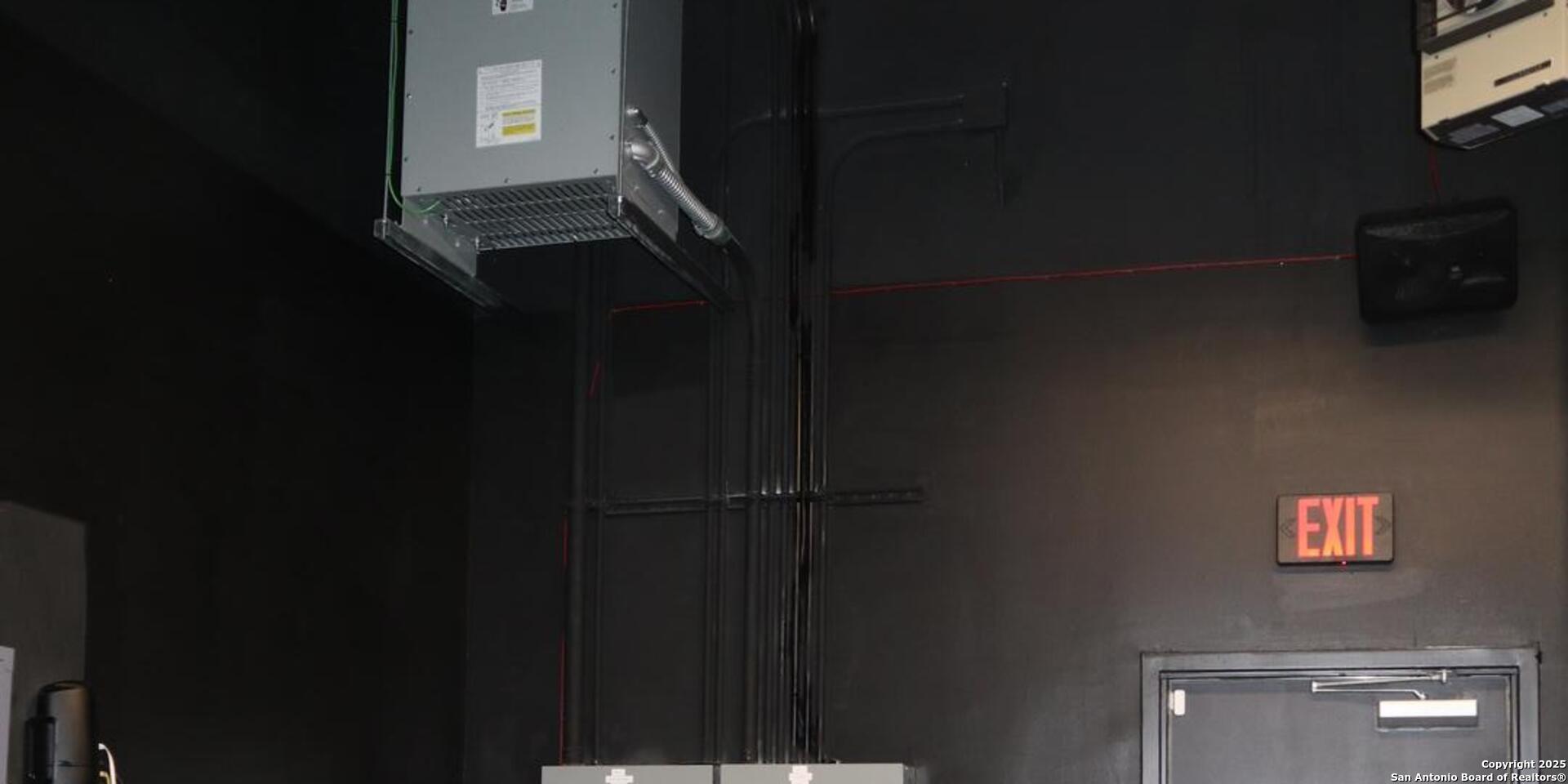 12611 Interstate 10 San Antonio TX 78230