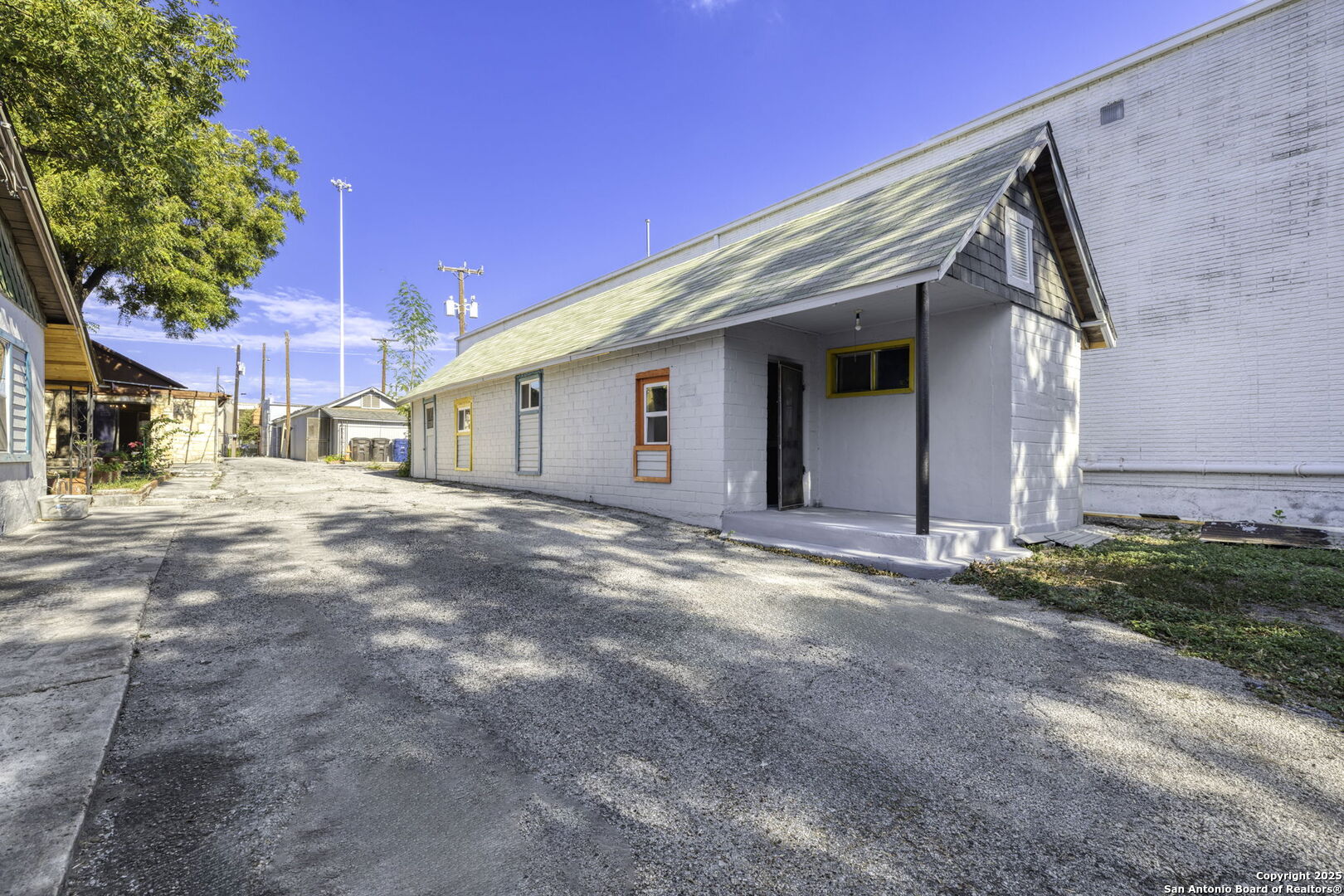 922-926 S Laredo Street San Antonio TX 78204