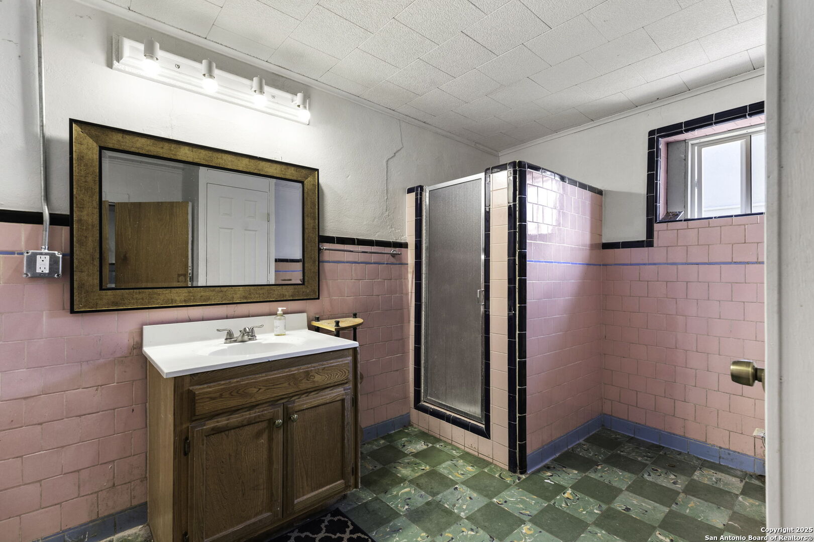 922-926 S Laredo Street San Antonio TX 78204