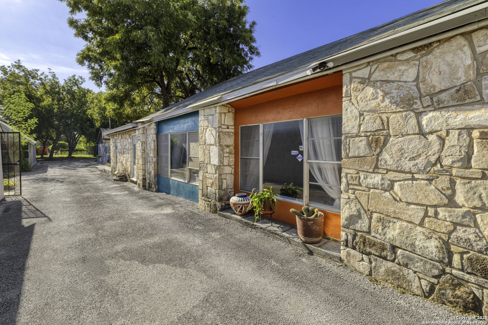 922-926 S Laredo Street San Antonio TX 78204