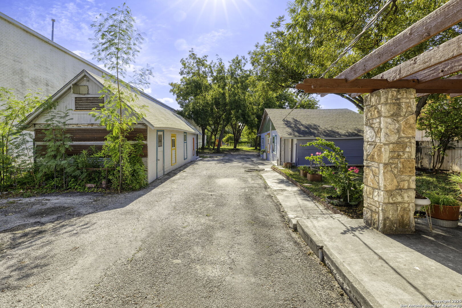 922-926 S Laredo Street San Antonio TX 78204