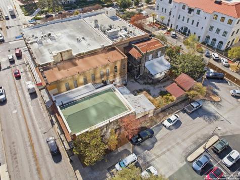 111-113 N Flores Street San Antonio TX 78205