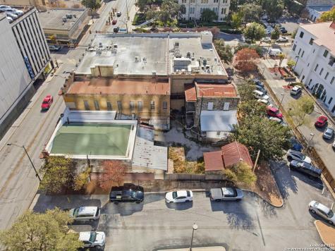 111-113 N Flores Street San Antonio TX 78205