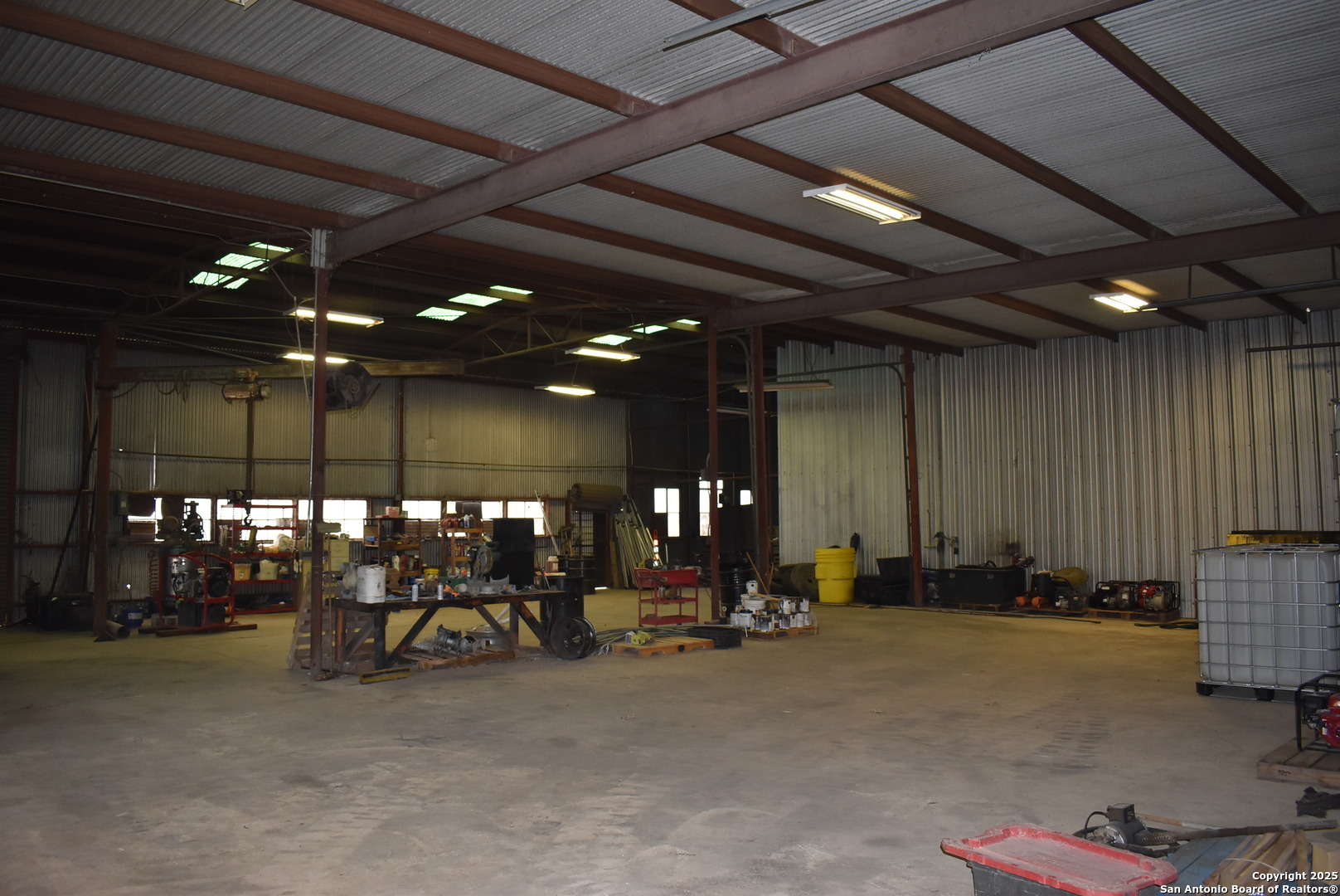 204 Pr Cardinal Lane Jourdanton TX 78026