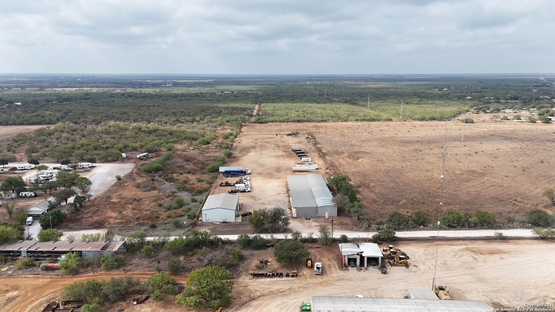 204 Pr Cardinal Lane Jourdanton TX 78026