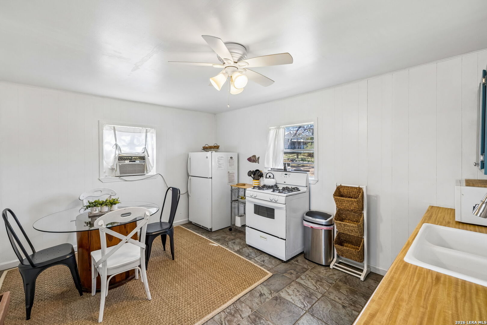 16838 Ranch Road 2241 Tow TX 78672