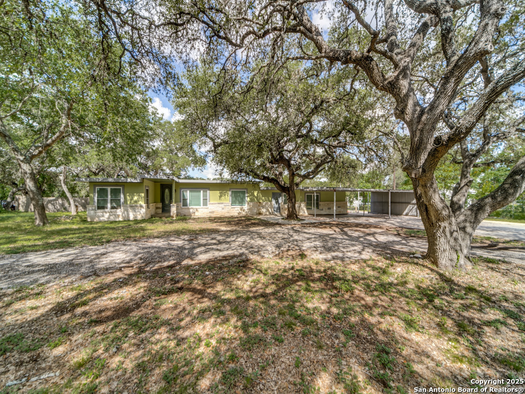 8609 Abe Lincoln San Antonio TX 78240