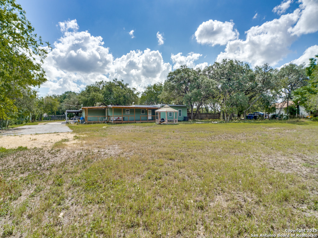 8609 Abe Lincoln San Antonio TX 78240