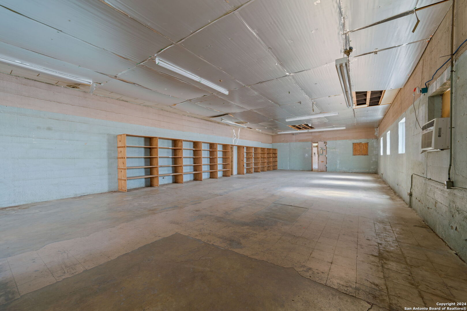 1812 S Presa Street San Antonio TX 78210