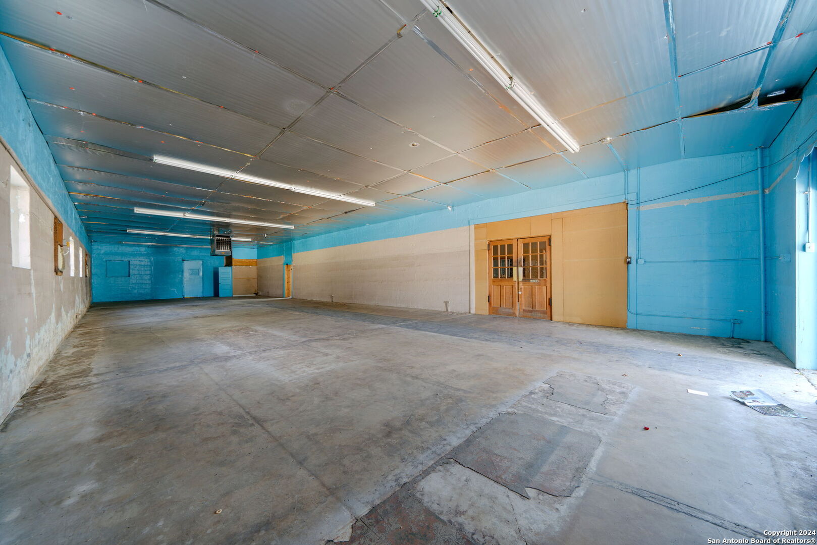 1812 S Presa Street San Antonio TX 78210