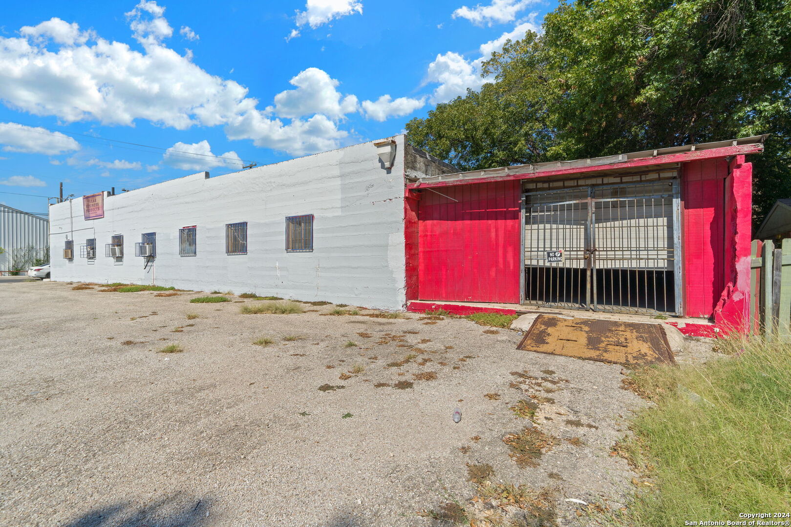 1812 S Presa Street San Antonio TX 78210