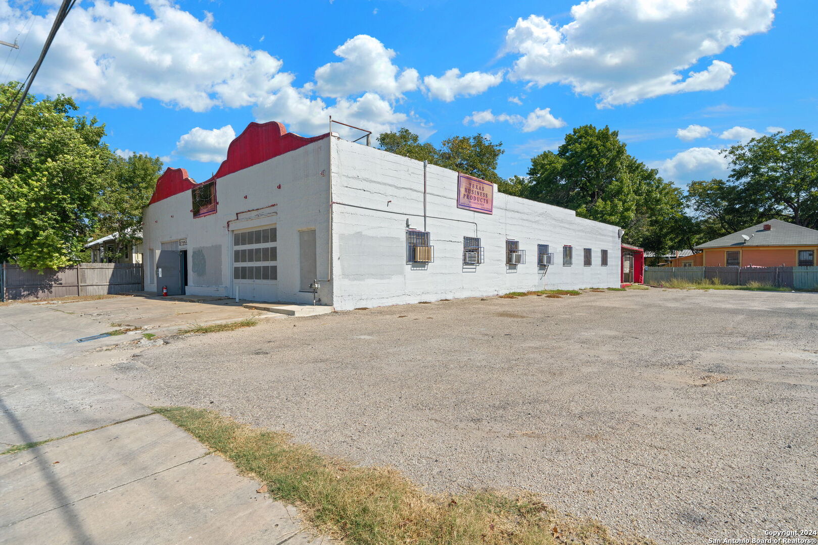 1812 S Presa Street San Antonio TX 78210