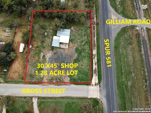202 E Gross Street Pearsall TX 78061