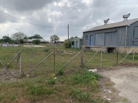 0000 Highway 173 Hondo TX 78861