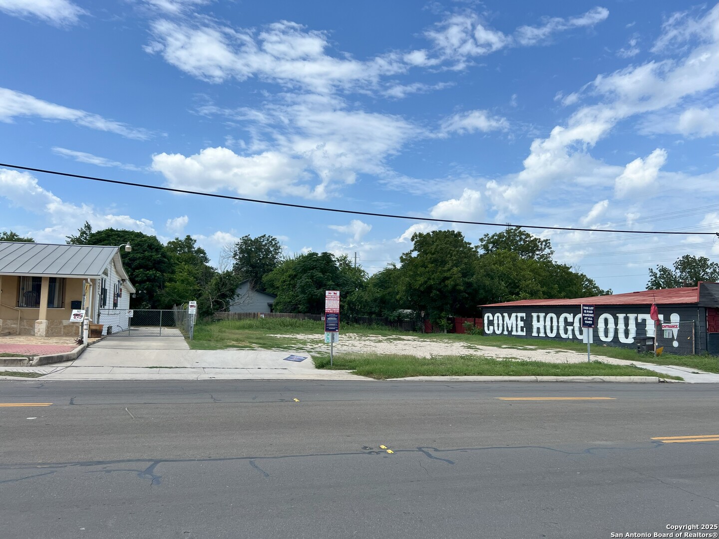 2931 E Houston San Antonio TX 78202