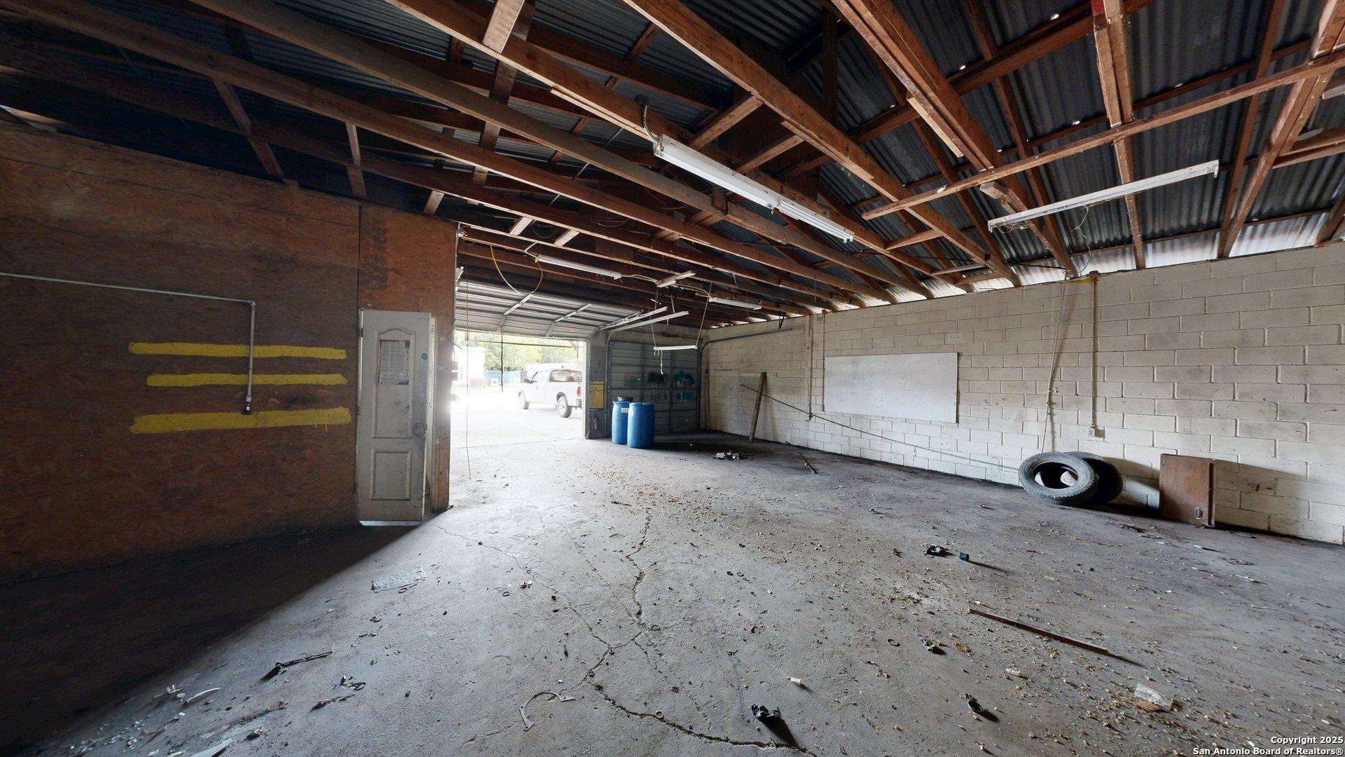 1407 S Gevers Street San Antonio TX 78210