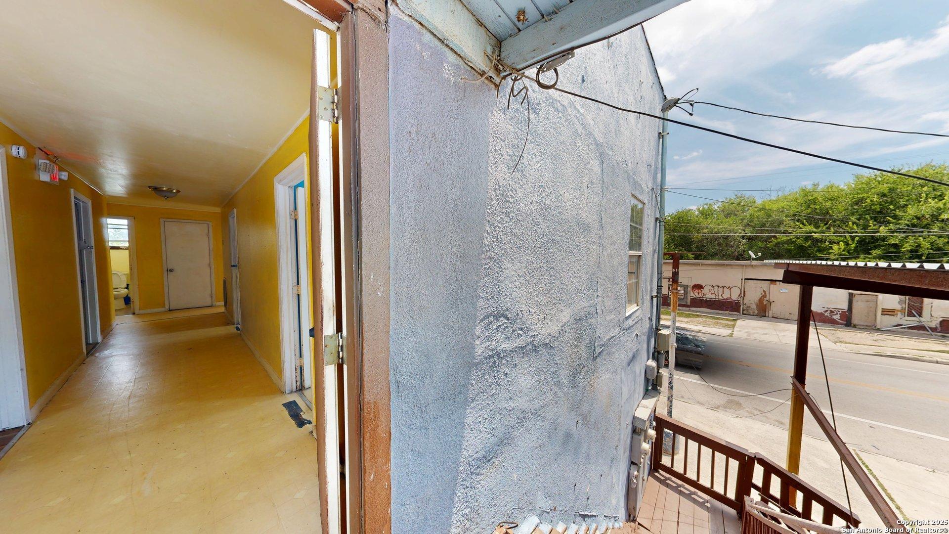 1407 S Gevers Street San Antonio TX 78210