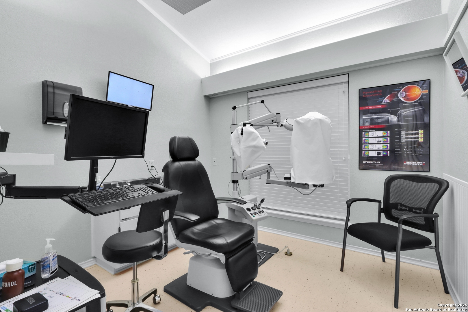 1046-1048 E Blanco Boerne TX 78006