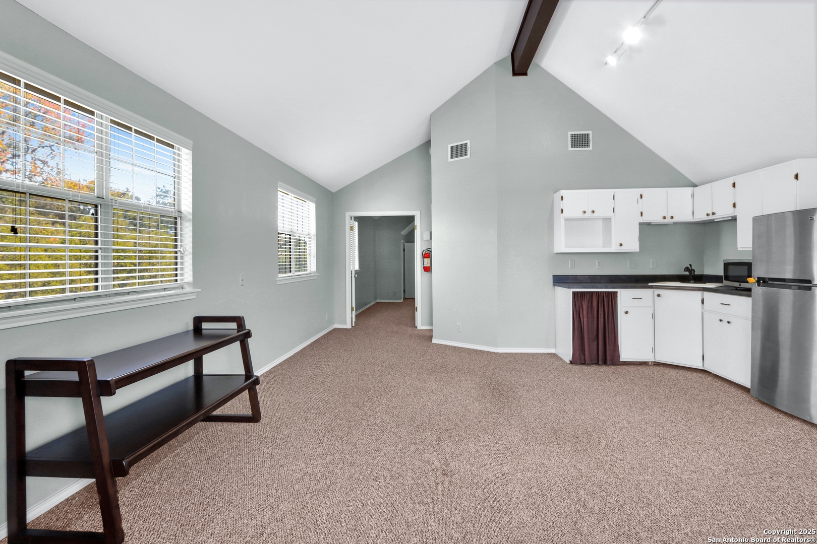 1046-1048 E Blanco Boerne TX 78006