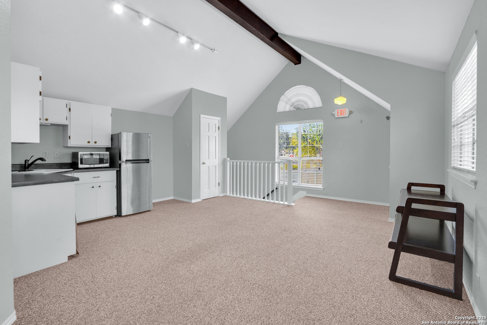 1046-1048 E Blanco Boerne TX 78006