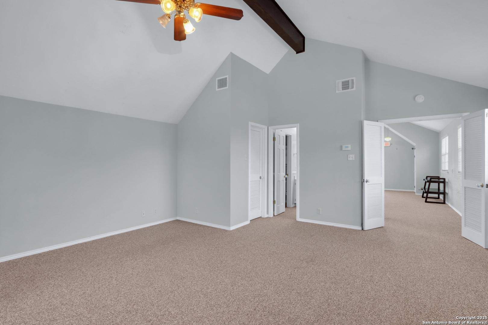 1046-1048 E Blanco Boerne TX 78006