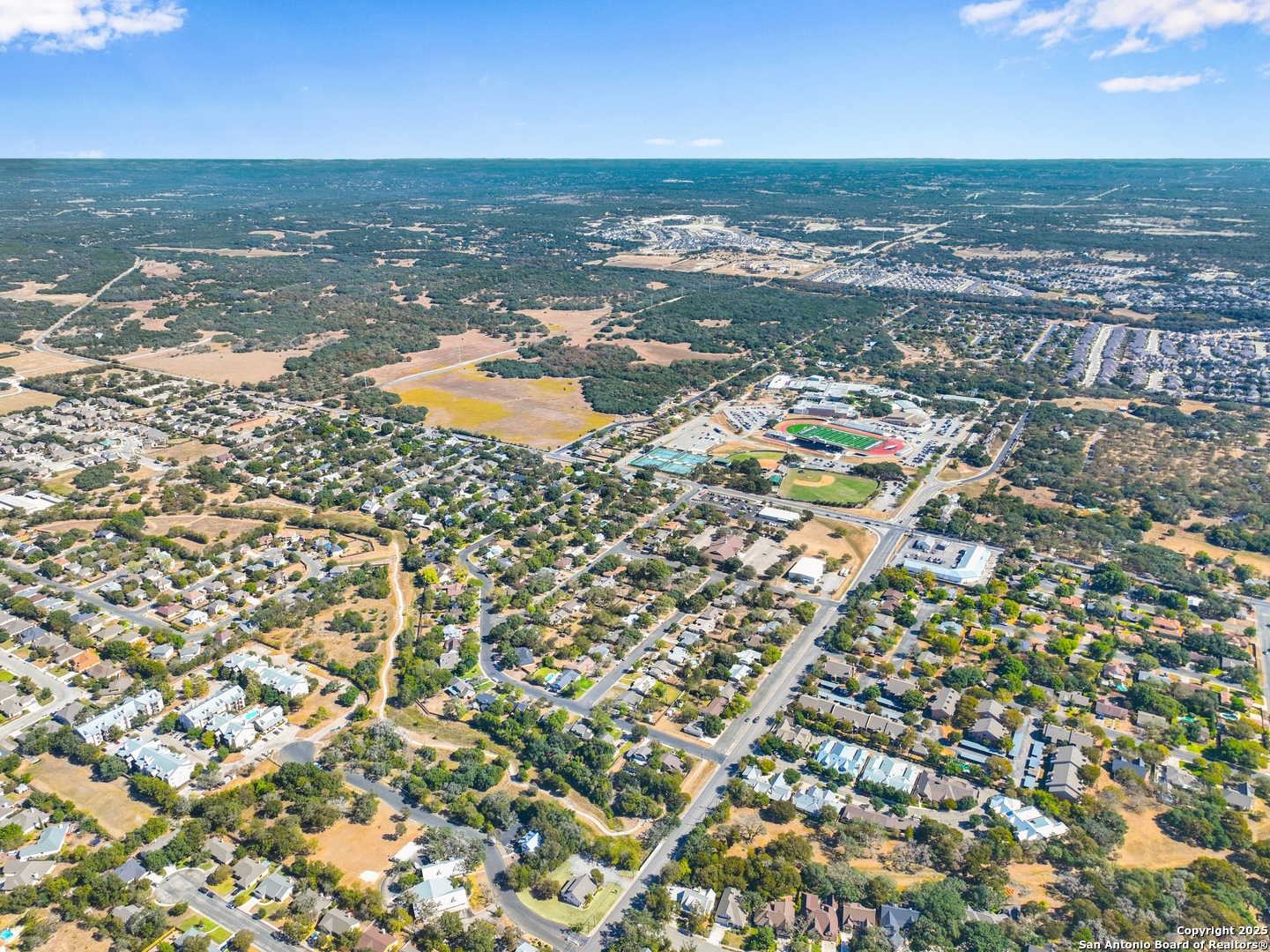 1046-1048 E Blanco Boerne TX 78006