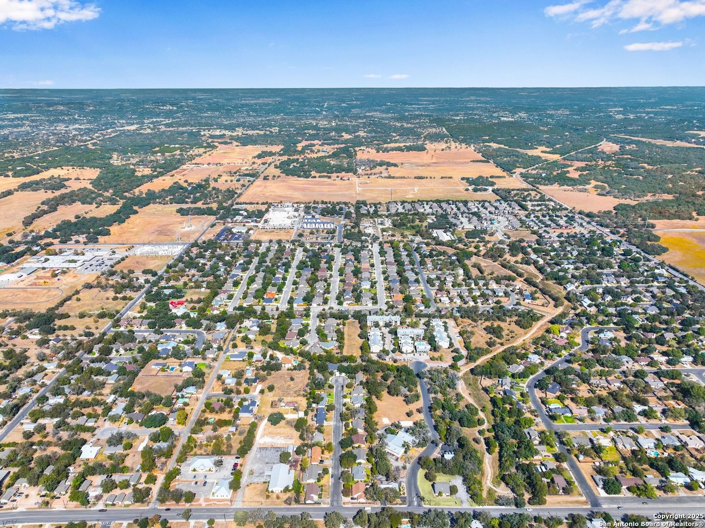 1046-1048 E Blanco Boerne TX 78006