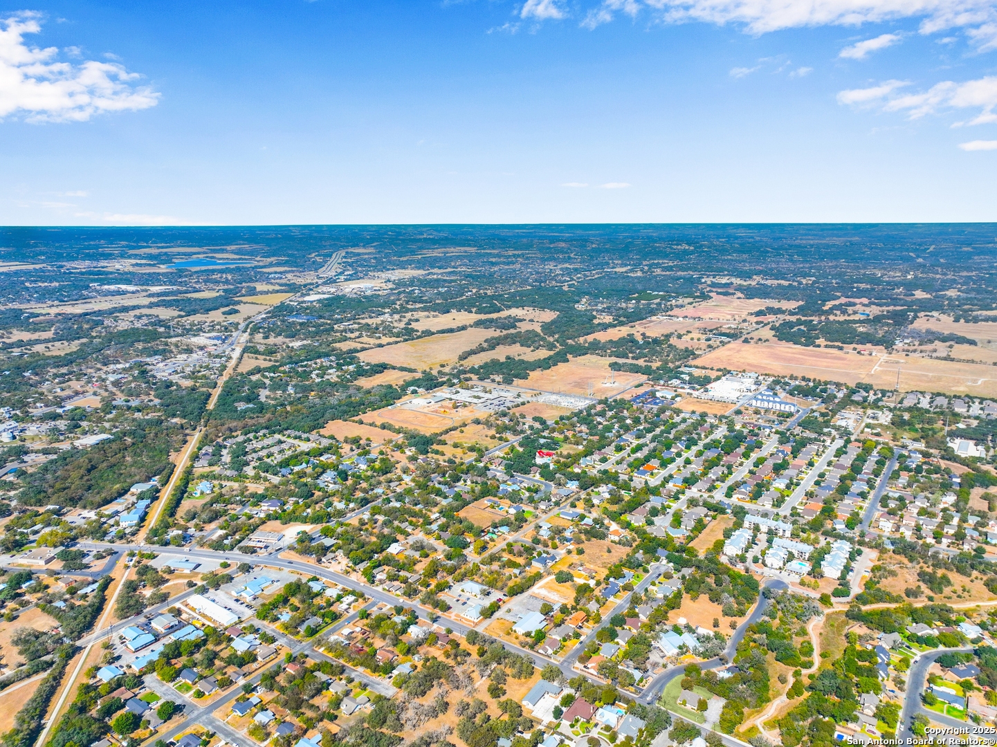 1046-1048 E Blanco Boerne TX 78006