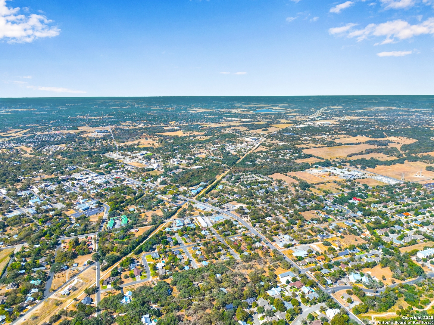 1046-1048 E Blanco Boerne TX 78006