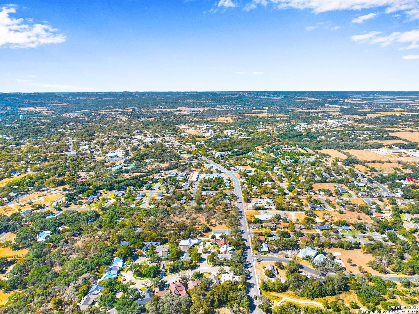 1046-1048 E Blanco Boerne TX 78006