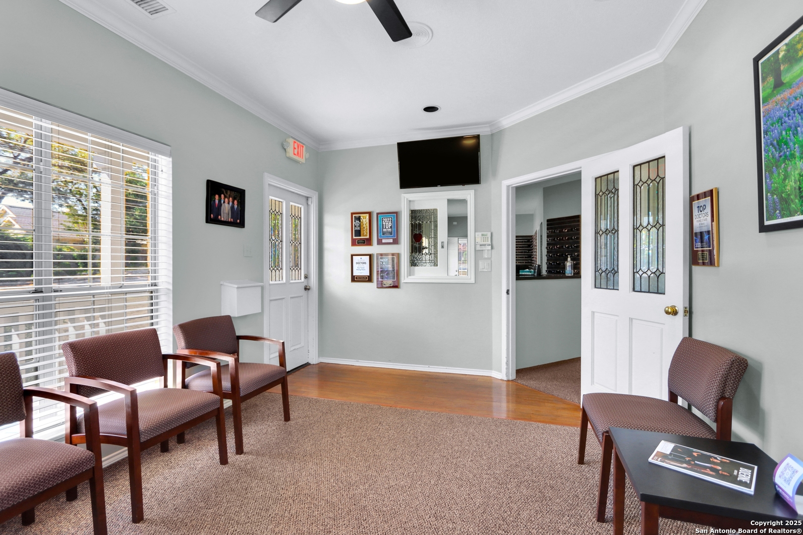 1046-1048 E Blanco Boerne TX 78006