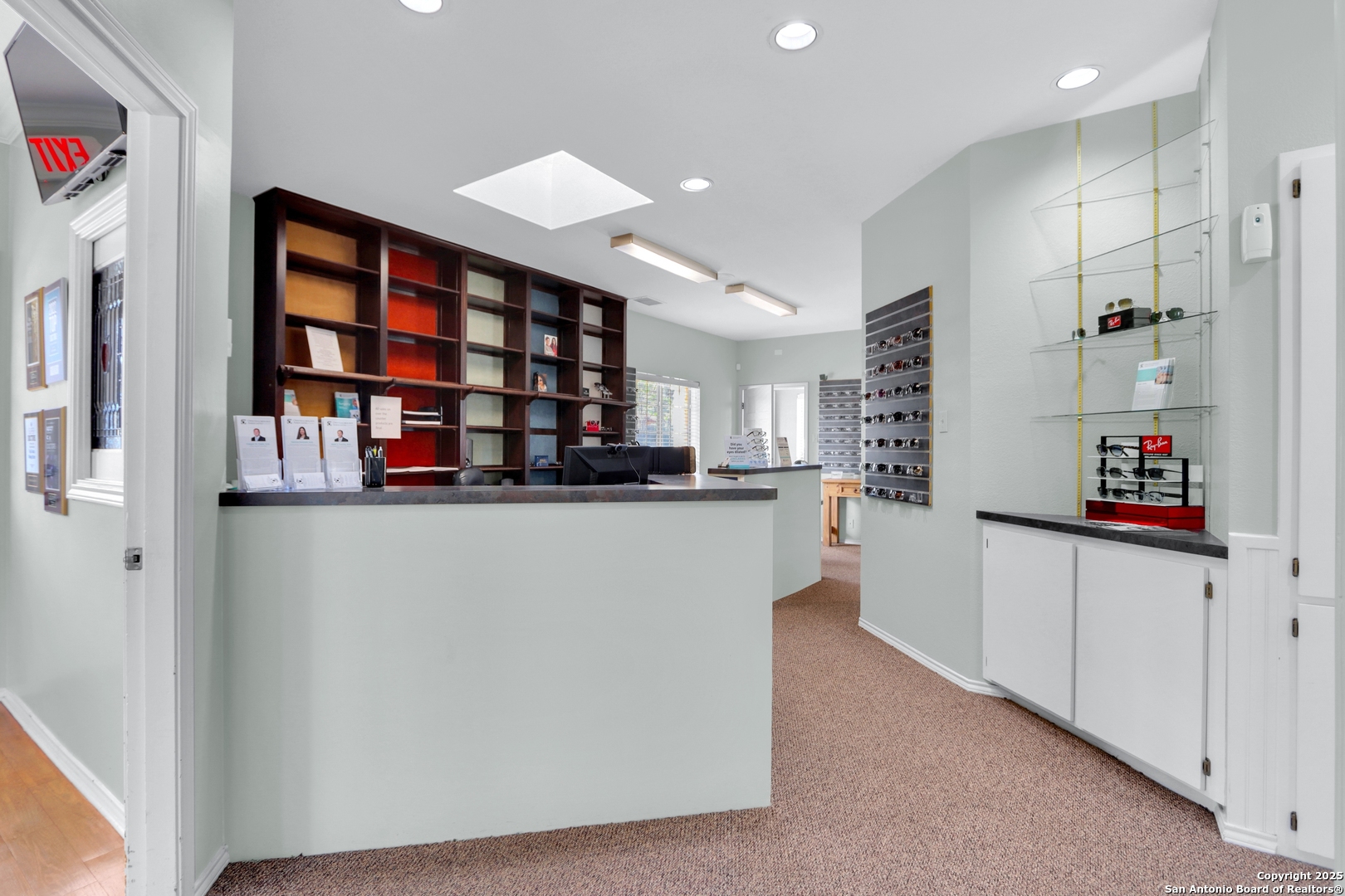 1046-1048 E Blanco Boerne TX 78006