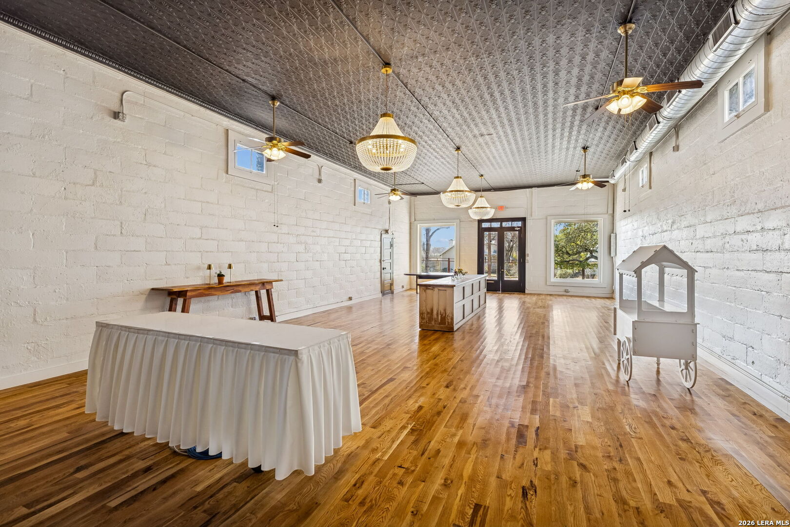 606 High Street Comfort TX 77318