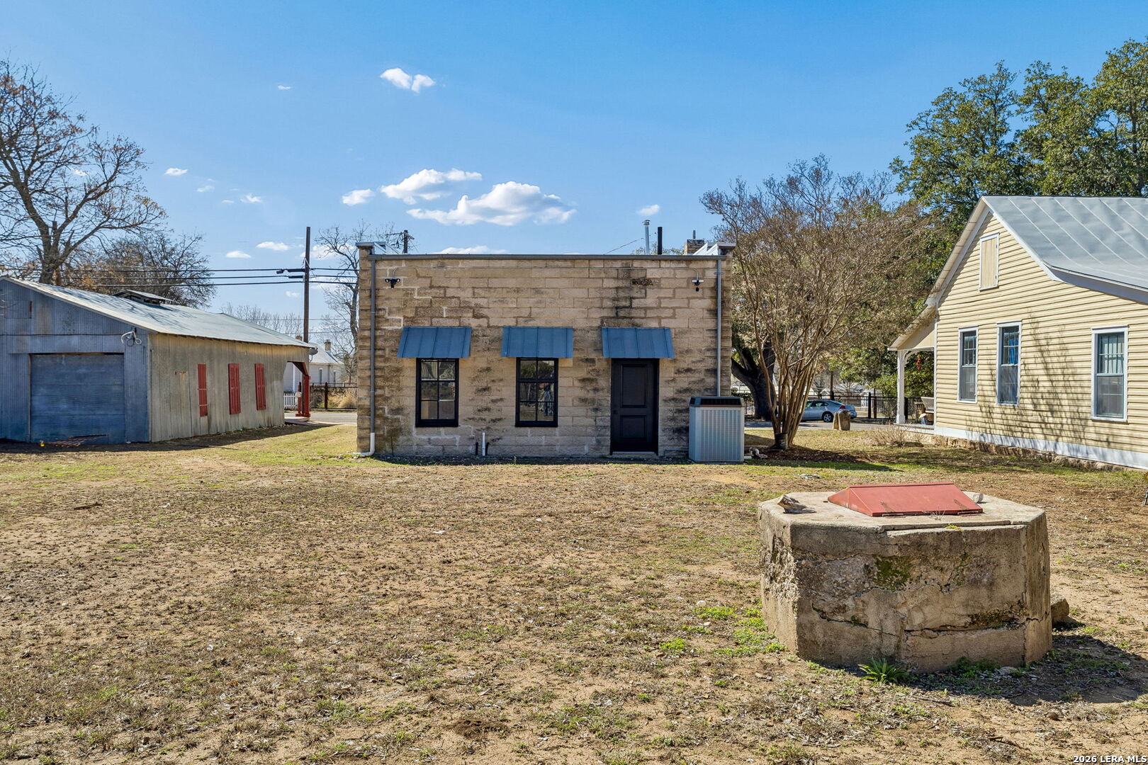 606 High Street Comfort TX 77318