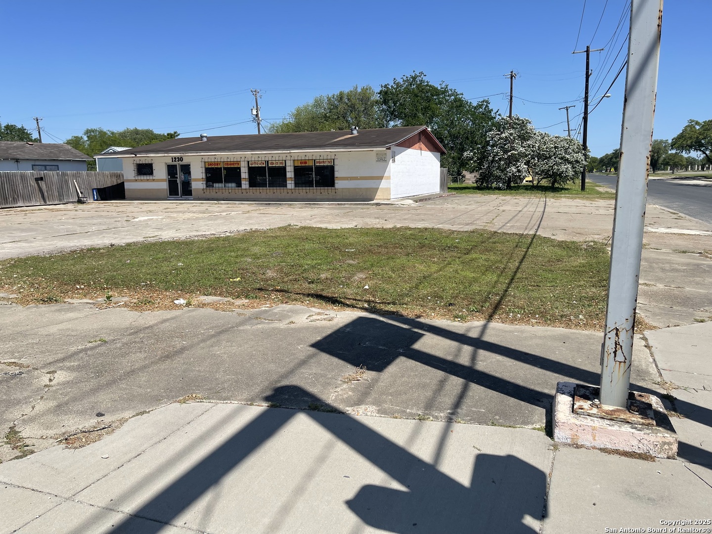 1230 E Santa Gertrudis Street Kingsville TX 78363