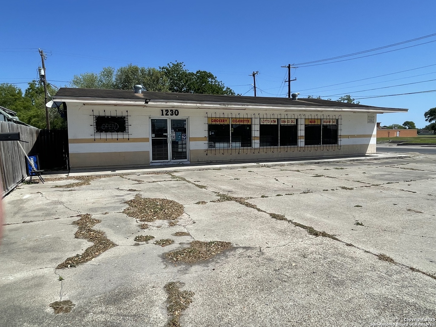 1230 E Santa Gertrudis Street Kingsville TX 78363