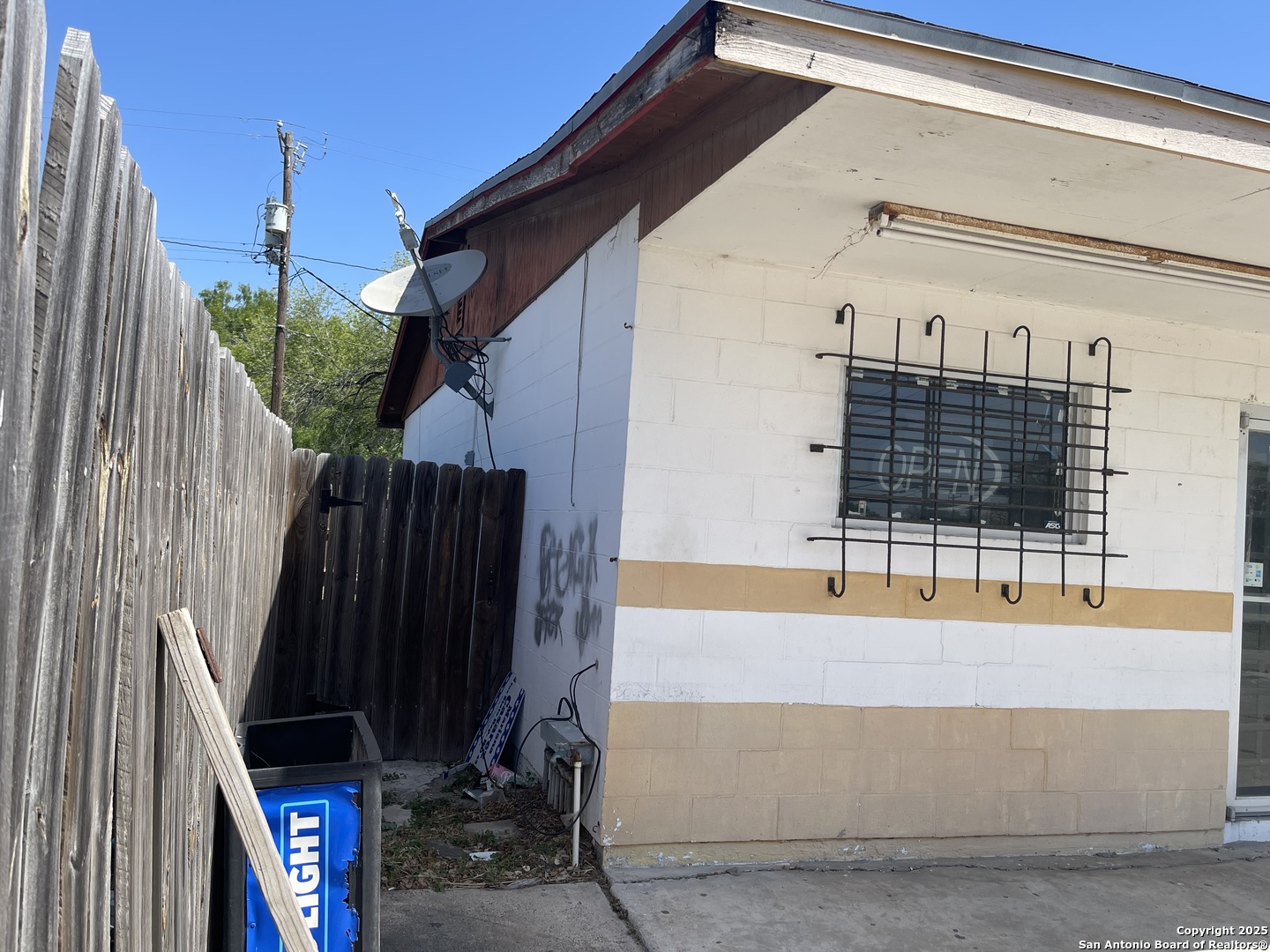 1230 E Santa Gertrudis Street Kingsville TX 78363