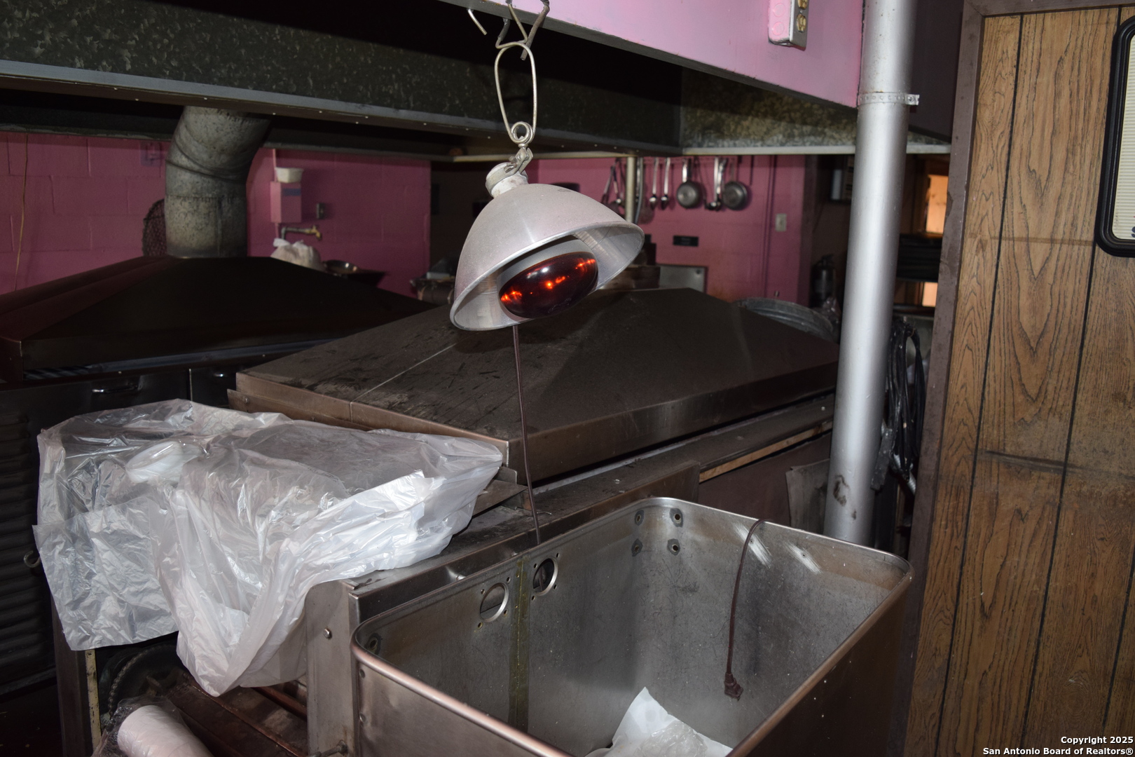 727 Historic Old Highway 90 San Antonio TX 78237