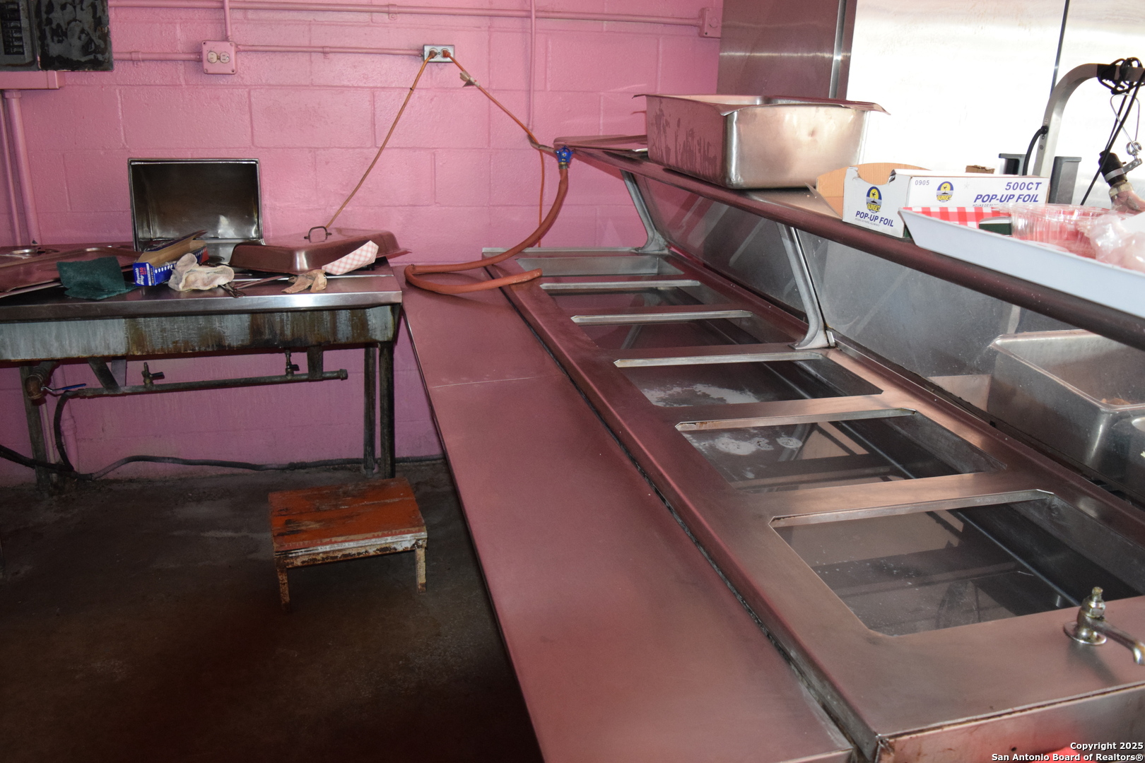 727 Historic Old Highway 90 San Antonio TX 78237