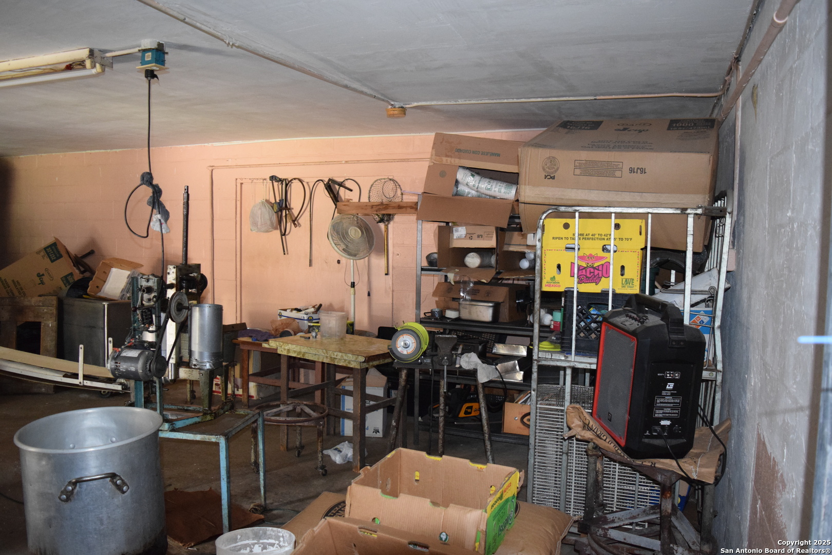 727 Historic Old Highway 90 San Antonio TX 78237