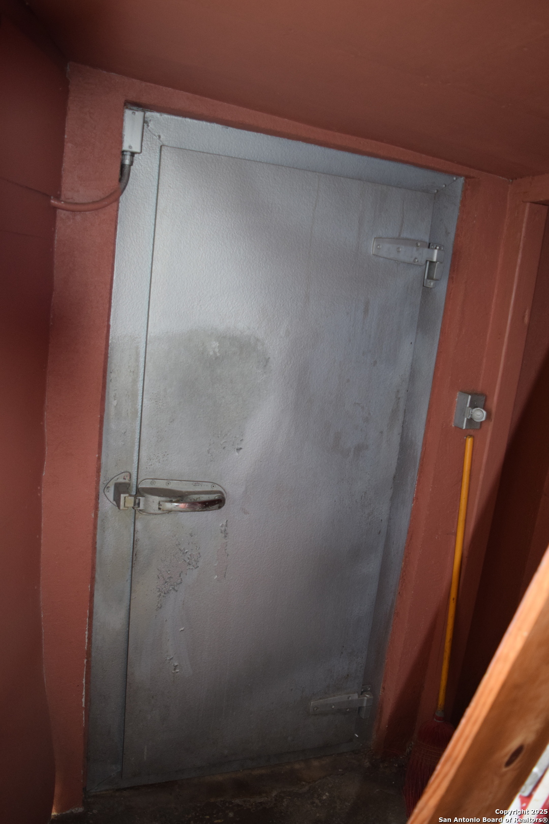 727 Historic Old Highway 90 San Antonio TX 78237