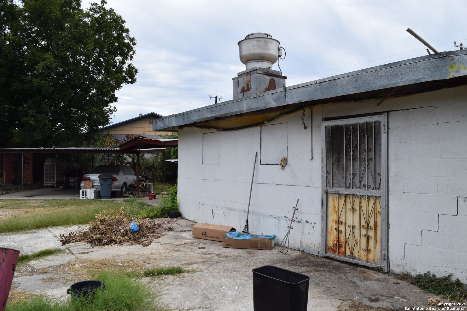 727 Historic Old Highway 90 San Antonio TX 78237