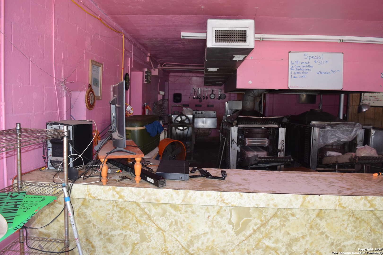 727 Historic Old Highway 90 San Antonio TX 78237