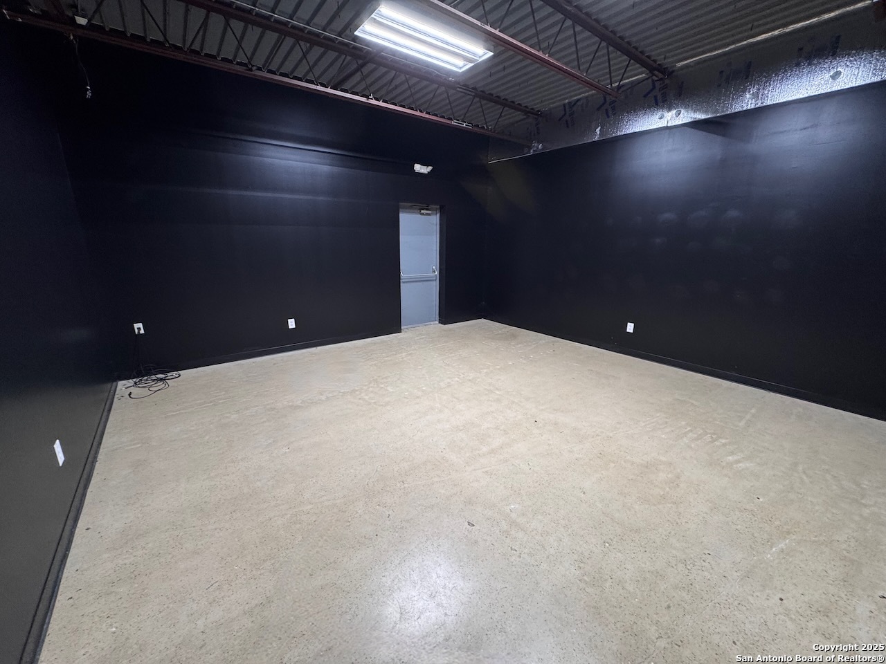 1753 Highway 97 E Jourdanton TX 78026