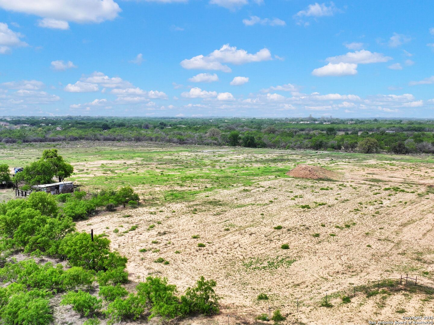 17171 Interstate 35 Atascosa TX 78002