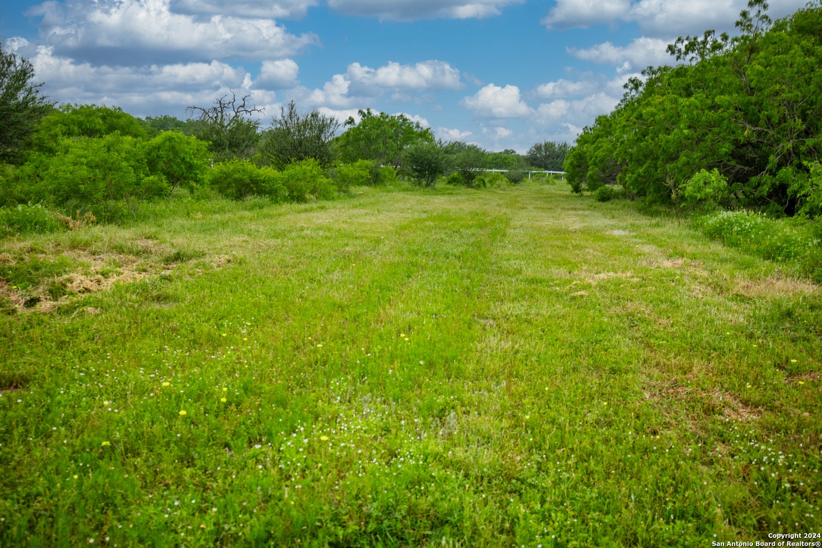 000 La Vernia Street Adkins TX 78101