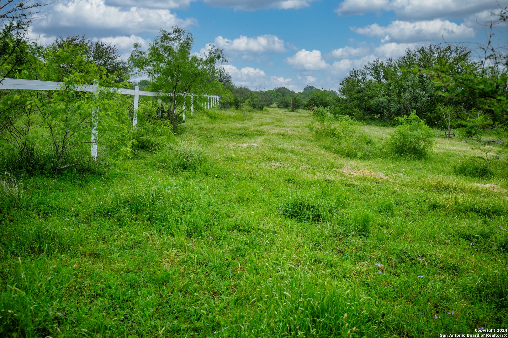 000 La Vernia Street Adkins TX 78101